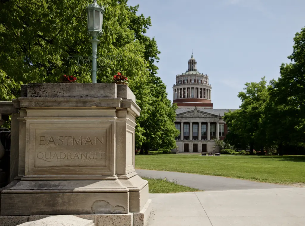 Eastman Quadrangle, UR